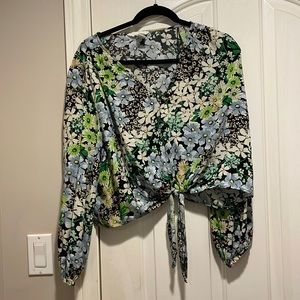 XL FLORAL H&M SHIRT PLUS SIZE BLOUSE